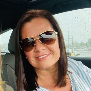 Meet your Posher, Kristi